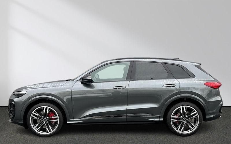 Neu Audi Q5 Ambiente 204 PS (150 kW) 2026 Grau SUV