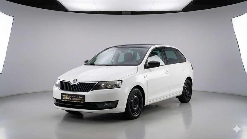 Gebraucht Skoda Rapid Style 105 PS (77 kW) 2014 Weiß Kleinwagen