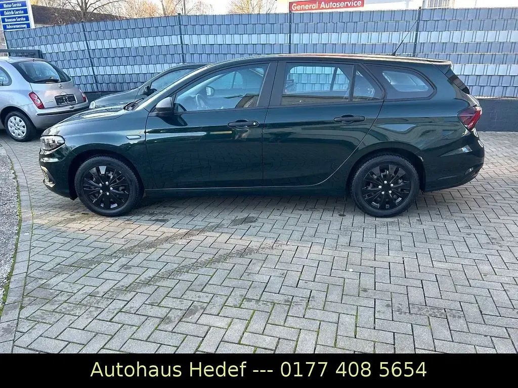 Gebraucht Fiat Tipo Lounge 95 PS (69 kW) 2019 Grün Kombi