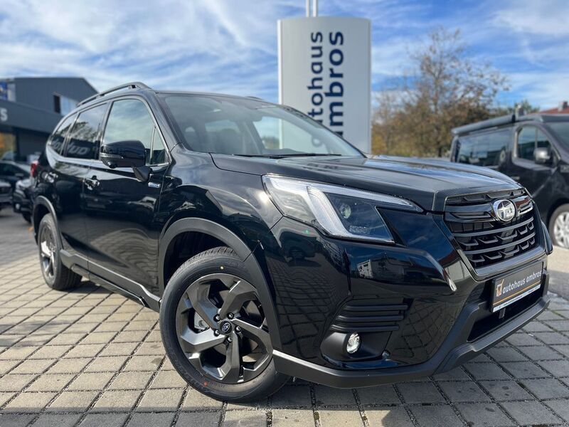 Schwarz Neu 2024 Subaru Forester Platinum SUV | 40.490 € (Etwas zu teuer) - Bild 1/4