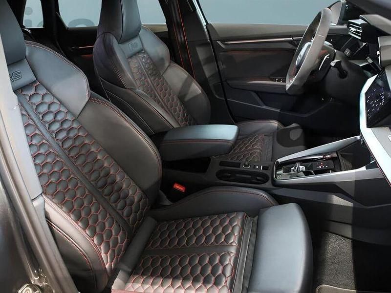 Gebraucht Audi RS3 400 PS (294 kW) 2022 Grau Limousine