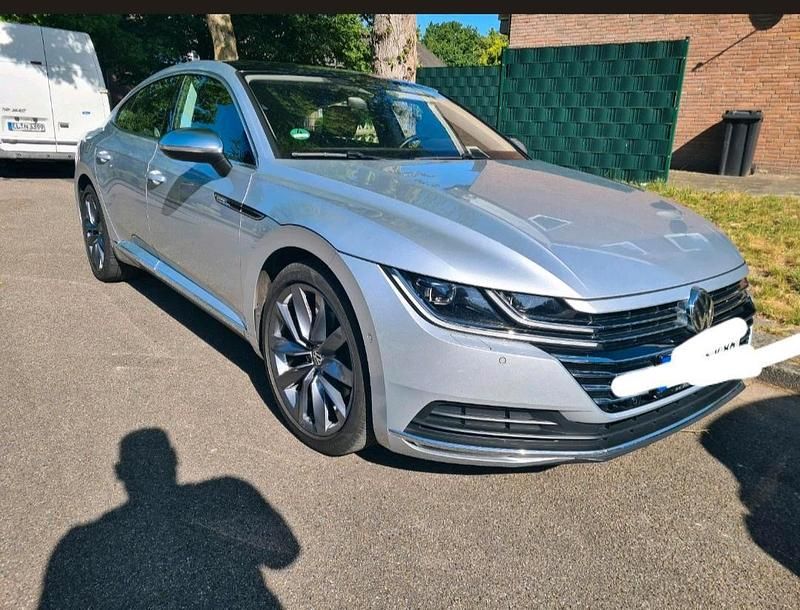 Gebraucht VW Arteon 190 PS (139 kW) 2019 Silber Limousine