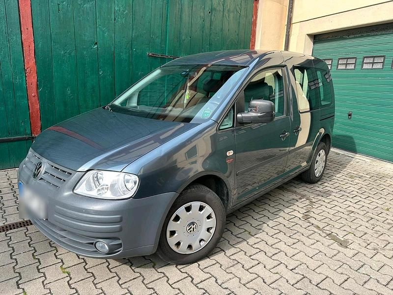 Grau Gebraucht 2009 VW Caddy Van / Kleinbus | 3.800 € (Fairer Preis) - Bild 1/4