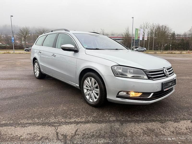 Gebraucht VW Passat Comfortline 150 PS (110 kW) 2012 Silber Kombi