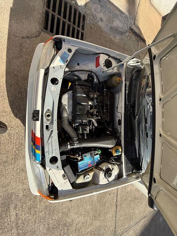 Gebraucht Peugeot 205 140 PS (102 kW) 1989 Weiß Limousine