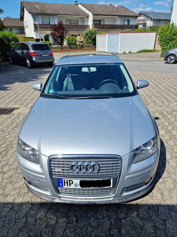 Silber Gebraucht 2005 Audi A3 S-Line Limousine | 3.800 € (Fairer Preis) - Bild 1/4