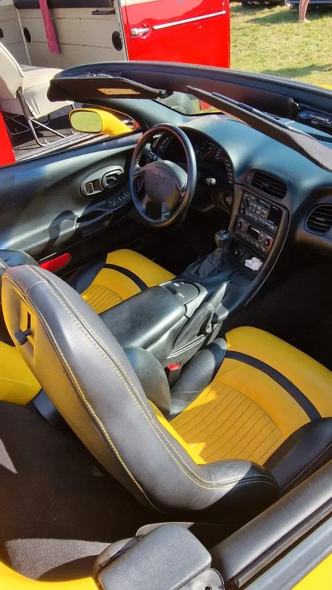 Gebraucht Corvette C5 350 PS (257 kW) 2002 Gelb Cabrio