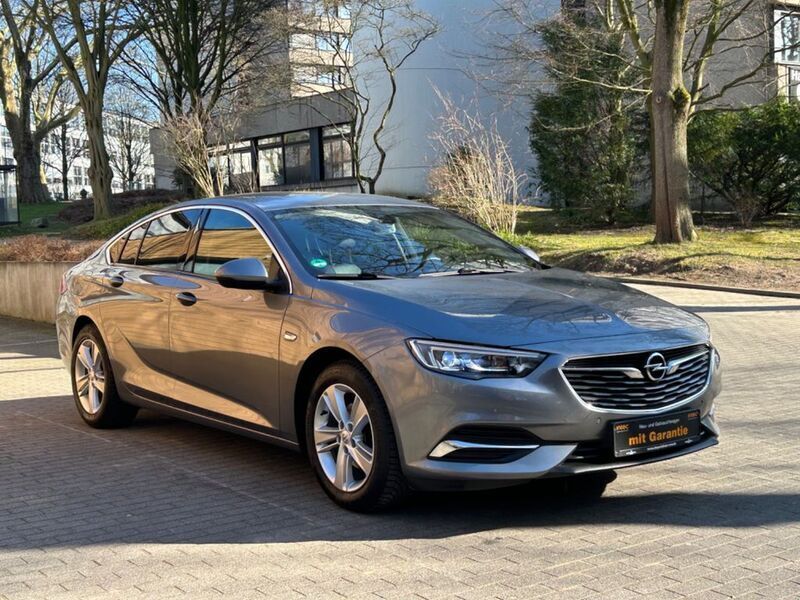 Gebraucht Opel Insignia Innovation 165 PS (121 kW) 2019 Grau Limousine