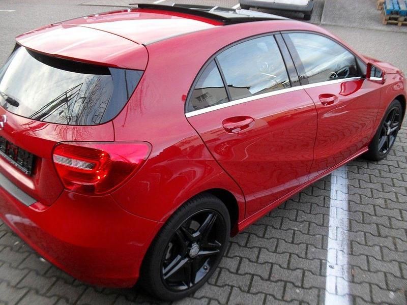 Gebraucht Mercedes A250 AMG line 211 PS (155 kW) 2014 Rot Limousine
