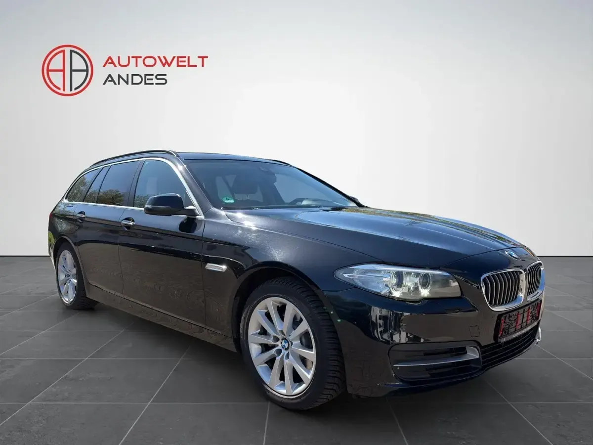 Second-hand BMW 520 Comfort Edition 190 CP (139 kW) 2015 Negru Berlinǎ