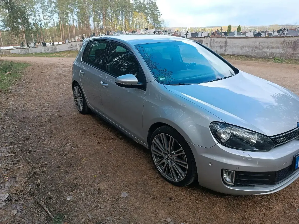 Gebraucht VW Golf VI GTD 170 PS (125 kW) 2010 Silber Kleinwagen