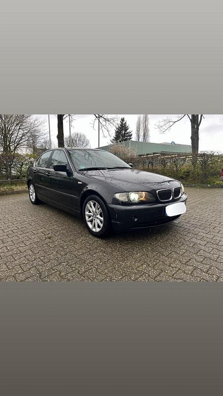 Gebraucht BMW 320 150 PS (110 kW) 2005 Schwarz Limousine