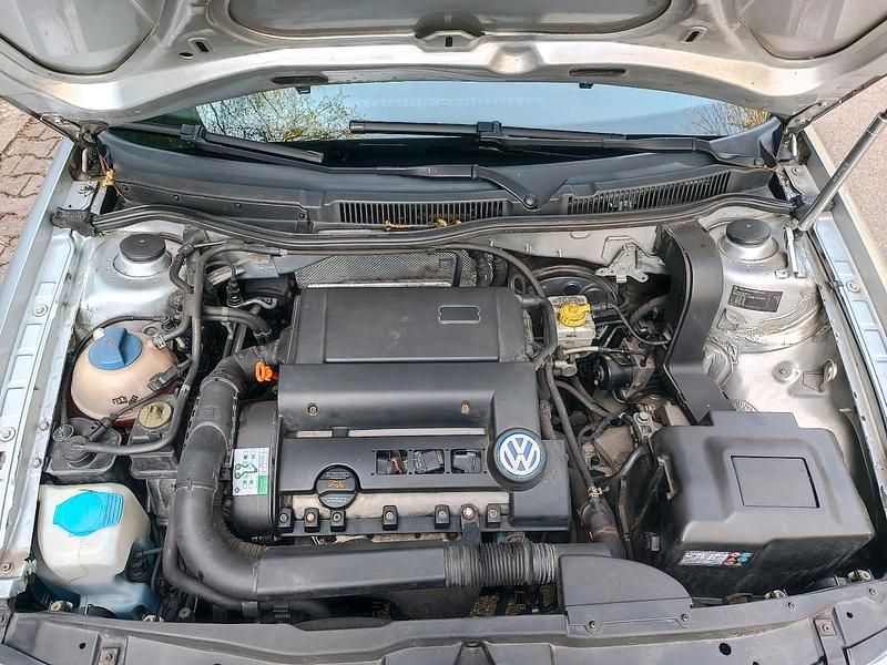 Gebraucht VW Golf IV 75 PS (55 kW) 2003 Silber Kleinwagen