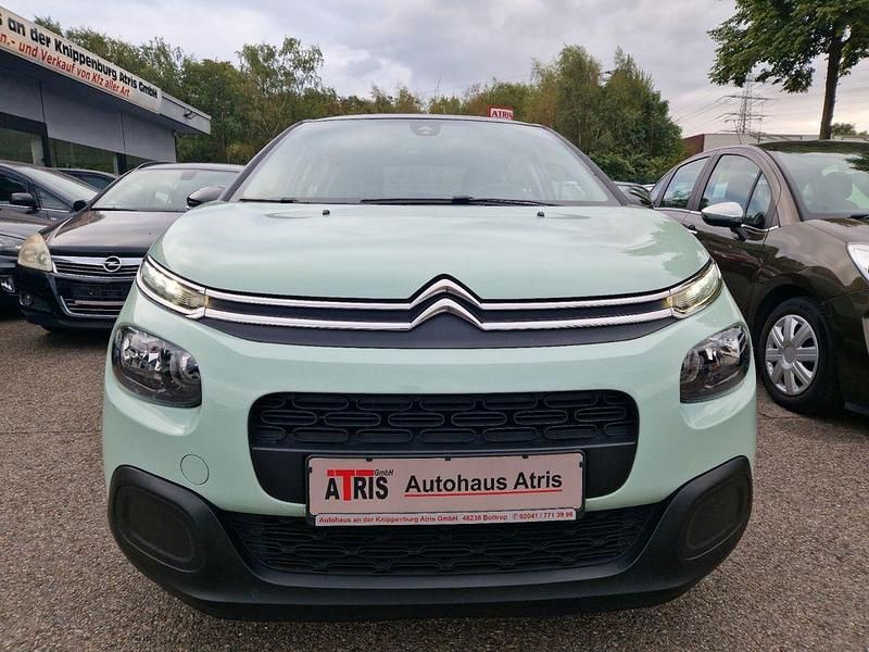 Grün Gebraucht 2018 Citroën C3 Feel Kleinwagen | 5.950 € (Fairer Preis) - Bild 1/4