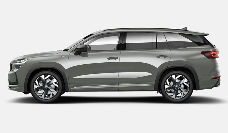 Neu Skoda Kodiaq SportLine 150 PS (110 kW) 2025 Stahlgrau SUV