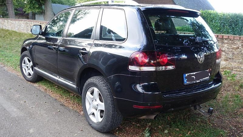 Schwarz Gebraucht 2009 VW Touareg SUV | 6.300 € (Guter Preis) - Bild 1/4