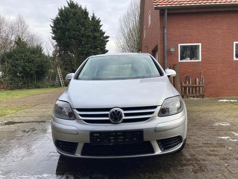 Gebraucht VW Golf Plus Cross 116 PS (85 kW) 2005 Silber Van / Kleinbus
