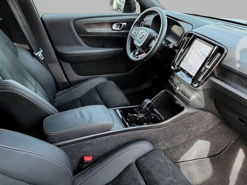 Gebraucht Volvo XC40 Plus 169 kW (231 PS) 2022 Grau SUV