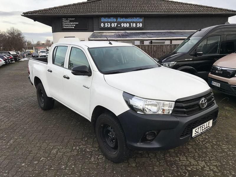 Weiß Gebraucht 2020 Toyota HiLux Abholung | 25.990 € (Fairer Preis) - Bild 1/4