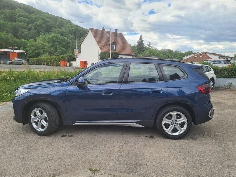 Second-hand BMW X1 xLine 136 CP (100 kW) 2025 Albastru SUV