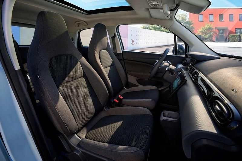 Neu Leapmotor T03 69 kW (95 PS) 2025 Light white Kleinwagen