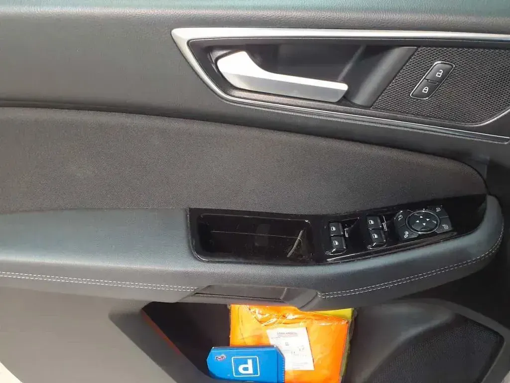 Gebraucht Ford Galaxy Titanium 190 PS (139 kW) 2022 Silber Van / Kleinbus