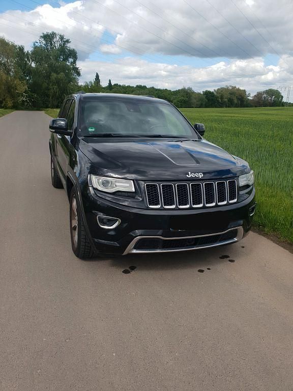 Schwarz Gebraucht 2015 Jeep Grand Cherokee Overland SUV | 14.500 € (Superpreis) - Bild 1/4