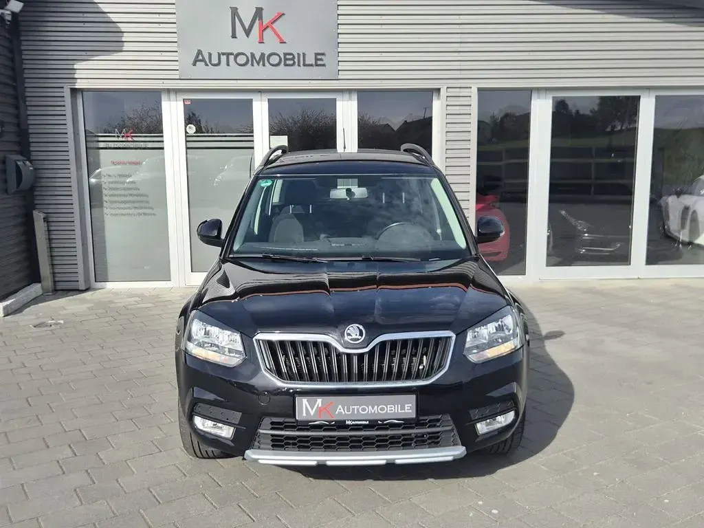 Gebraucht Skoda Yeti Active 110 PS (80 kW) 2017 Schwarz SUV