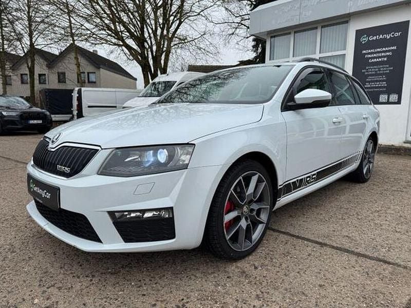 Gebraucht Skoda Octavia RS 184 PS (135 kW) 2015 Weiß Kleinwagen