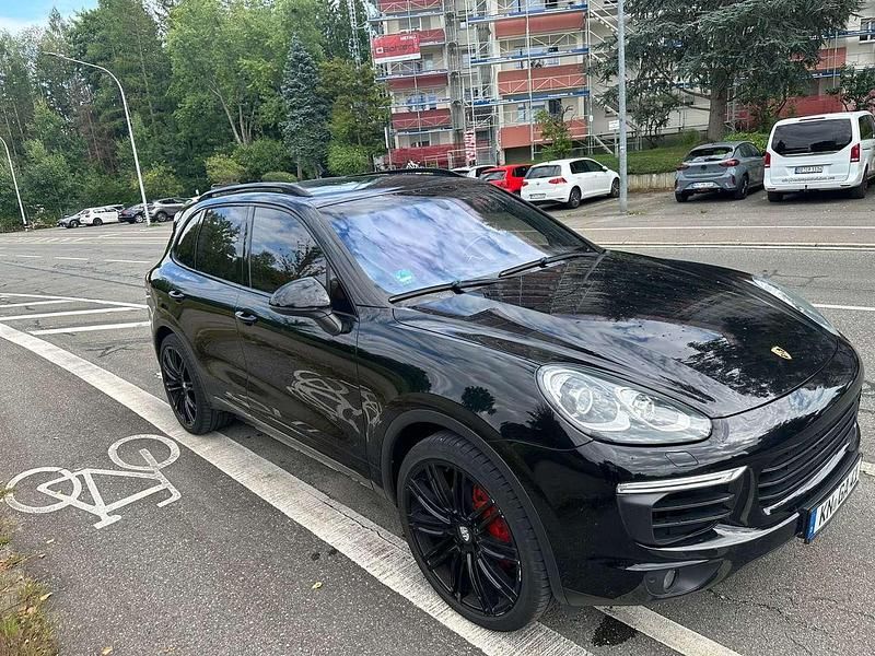 Gebraucht 2015 Porsche Cayenne SUV | 35.000 € (Etwas zu teuer) - Bild 1/4