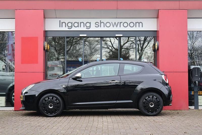 Gebraucht Alfa Romeo MiTo Super 101 PS (74 kW) 2016 Schwarz Kleinwagen