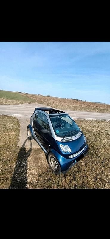 Gebraucht Smart ForTwo Cabrio 61 PS (44 kW) 2004 Blau Cabrio