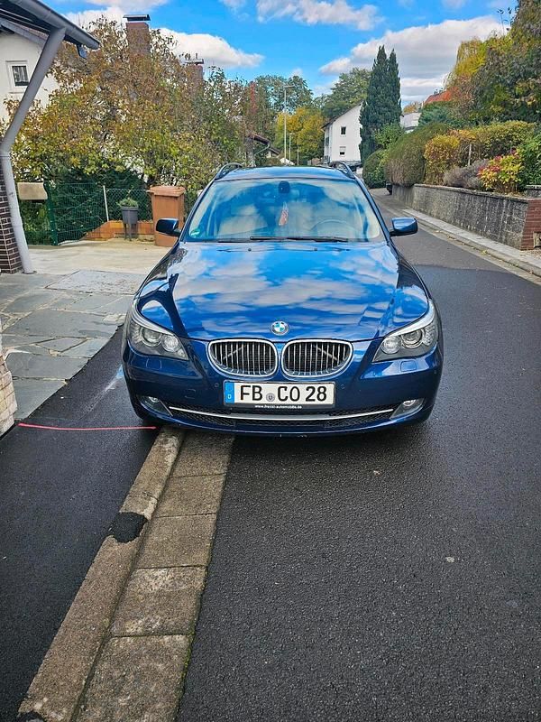 Blau Gebraucht 2007 BMW 535 Kombi | 7.000 € (Superpreis) - Bild 1/4