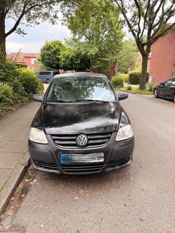 Schwarz Gebraucht 2007 VW Fox Kleinwagen | 2.000 € (Fairer Preis) - Bild 1/4