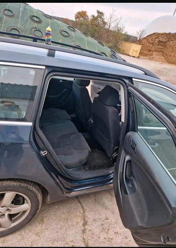 Second-hand VW Passat 140 CP (102 kW) 2008 Albastru Break