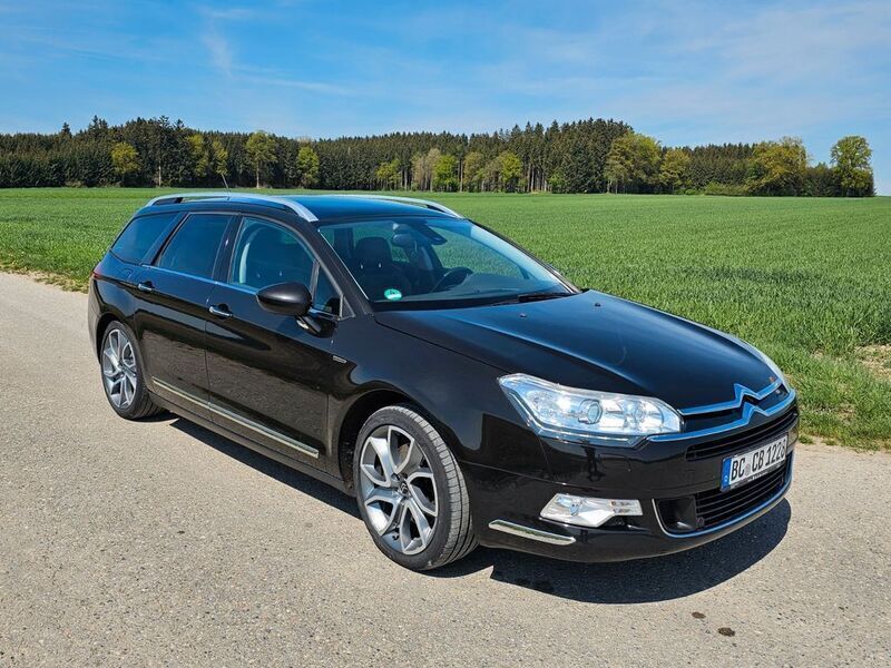 Schwarz Gebraucht 2015 Citroën C5 Exclusive Kombi | 7.500 € (Guter Preis) - Bild 1/4