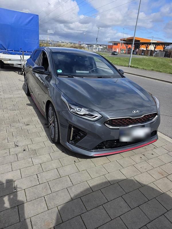 Gebraucht Kia ProCeed GT 204 PS (150 kW) 2019 Grau Kombi