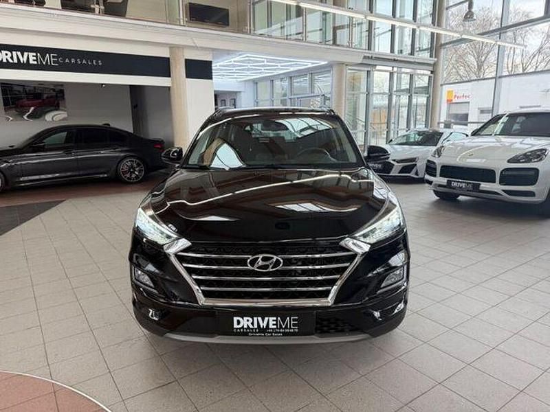 Gebraucht Hyundai Tucson Trend 210 PS (154 kW) 2019 Schwarz SUV