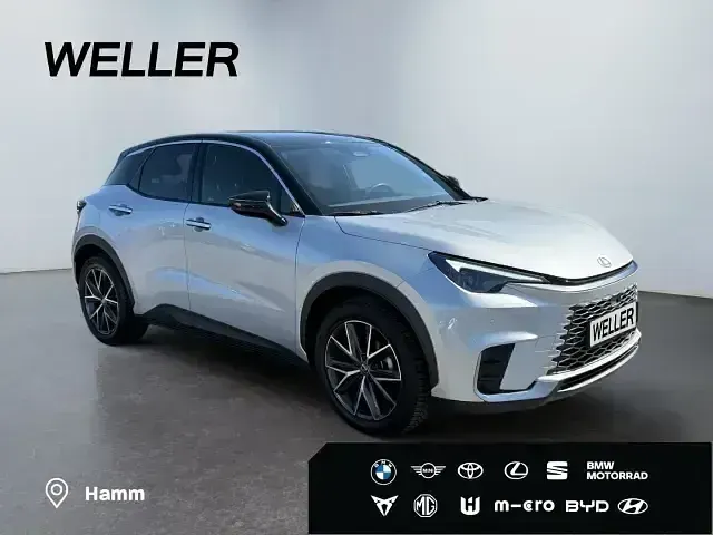 Gebraucht Lexus LBX 136 PS (100 kW) 2024 Silber SUV