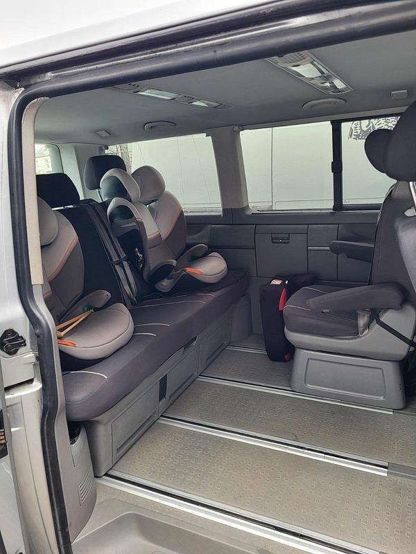 Usata VW T5 130 CV (95 kW) 2004 Argento Furgone