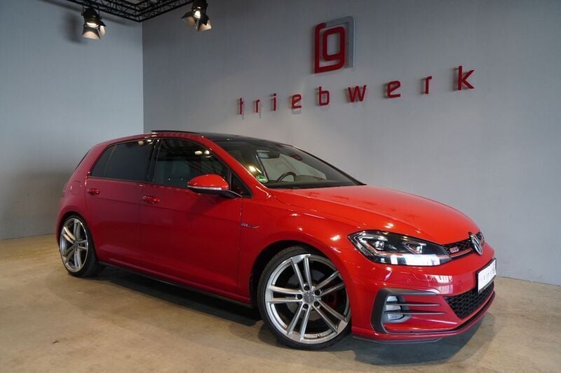 Rot Gebraucht 2017 VW Golf VII GTI Limousine | 22.441 € (Fairer Preis) - Bild 1/3