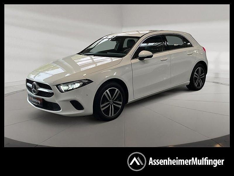 Unilack polarweiss Gebraucht 2022 Mercedes A250 Progressive Limousine | 22.850 € (Superpreis) - Bild 1/4