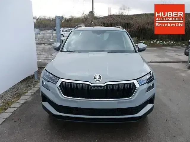 Neu Skoda Karoq Selection 2026 Andere SUV