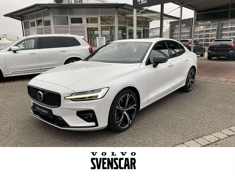 Gebraucht Volvo S60 Ultimate 250 PS (183 kW) 2023 Crystal white / metallic Limousine