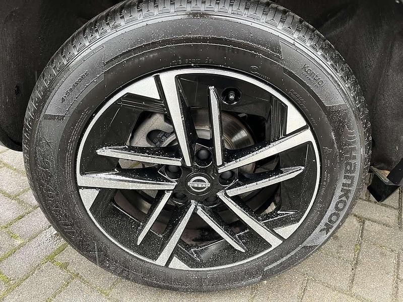 Gebraucht Nissan Juke N-Connecta 114 PS (83 kW) 2024 Dark grey/black SUV