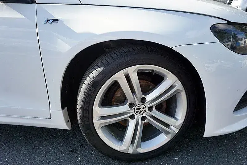 Gebraucht VW Scirocco R-line 140 PS (102 kW) 2011 Weiß Coupé