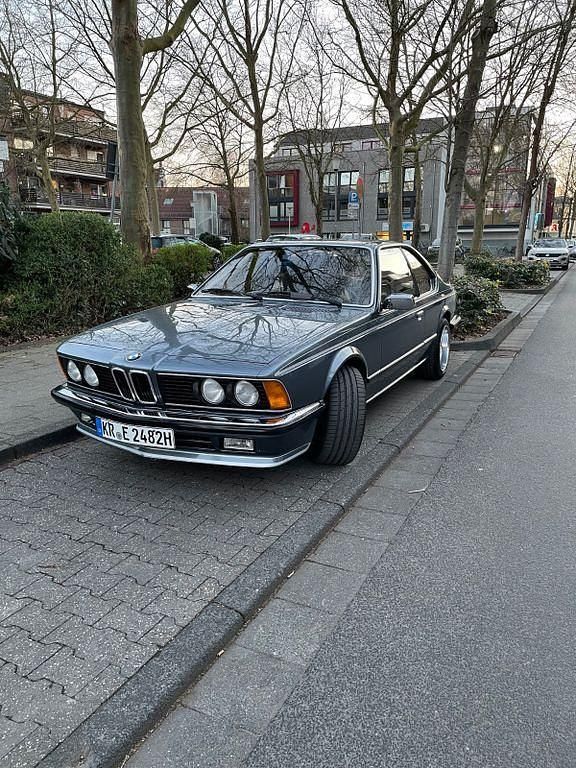 Gebraucht BMW 635 209 PS (153 kW) 1982 Blau Coupé