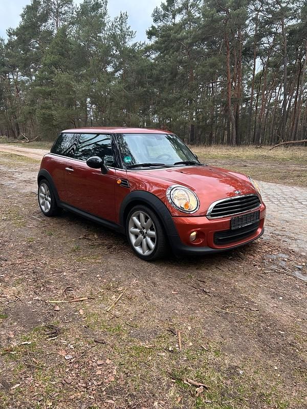 Usado Mini ONE 75 HP (55 kW) 2010 Laranja Citadino