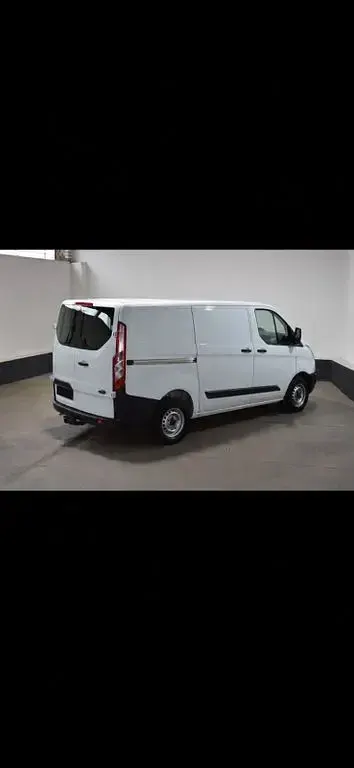 Gebraucht Ford Transit Custom 101 PS (74 kW) 2016 Weiß Van