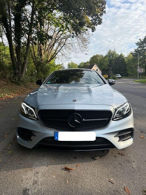 Gebraucht 2018 Mercedes E400 Coupé | 41.999 € (Fairer Preis) - Bild 1/4